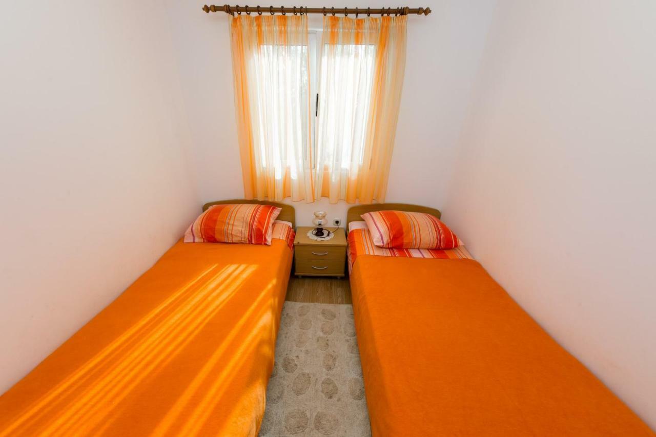 Appartement Mare&Karlo à Drvenik Mali Extérieur photo