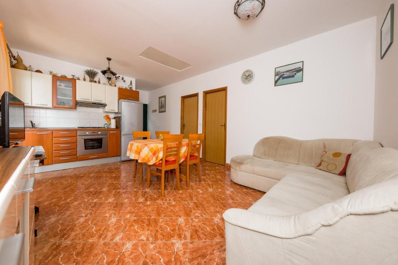 Appartement Mare&Karlo à Drvenik Mali Extérieur photo