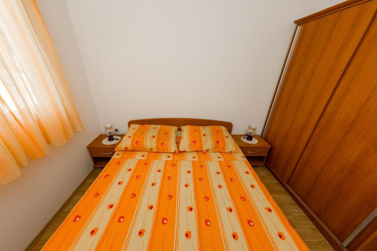 Appartement Mare&Karlo à Drvenik Mali Extérieur photo